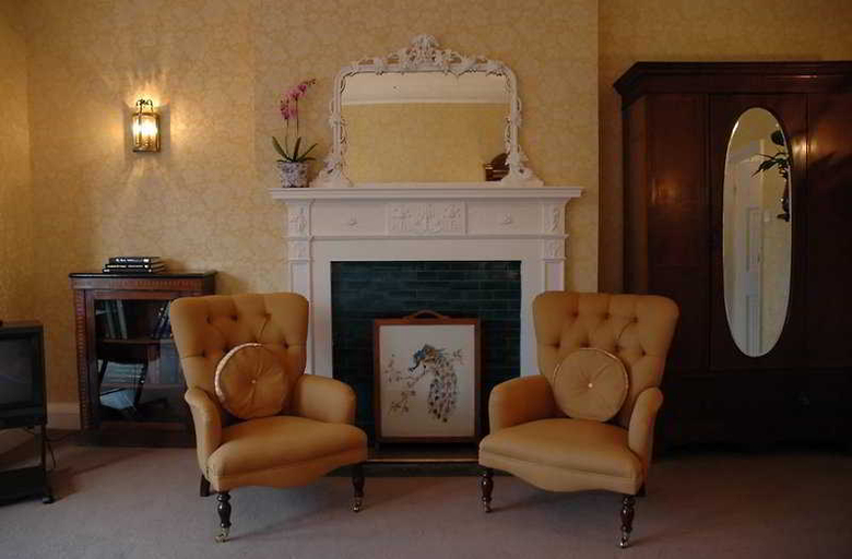 Bedroom 2, Donington Manor Hotel, Leicestershire
