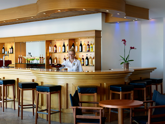 Food & Drinks 5, Mitsis Norida, South Aegean