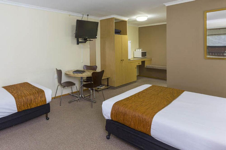 Blue Shades Motel, Maryborough