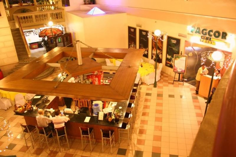 Food & Drinks, Atrium Hotel, Pasay City