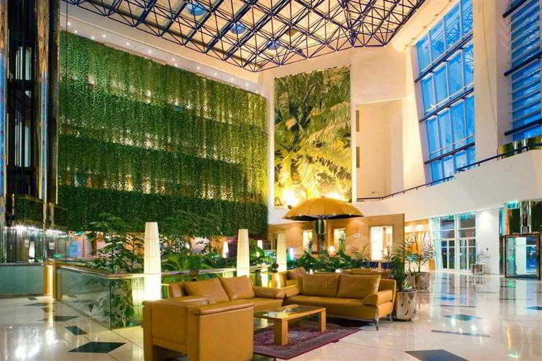 Public Area 4, Oryx Grand Jebel Hafeet Hotel, Al Ain