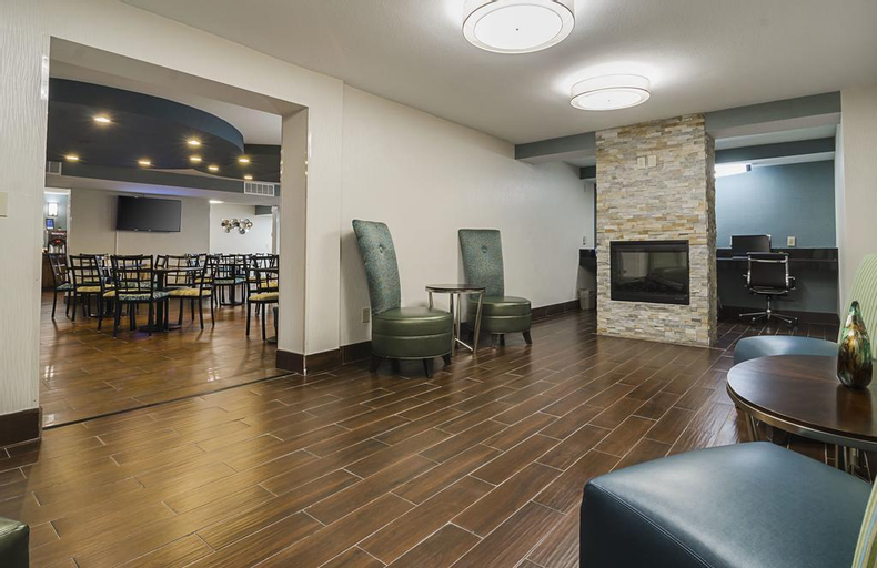 Dining Room 1, Comfort Inn University, New Hanover