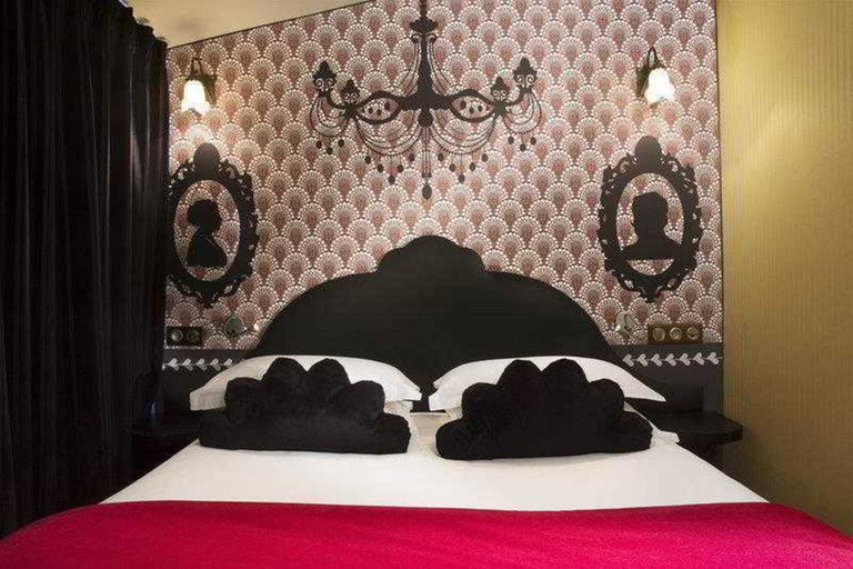 Bedroom 2, Hotel Les Théâtres, Paris