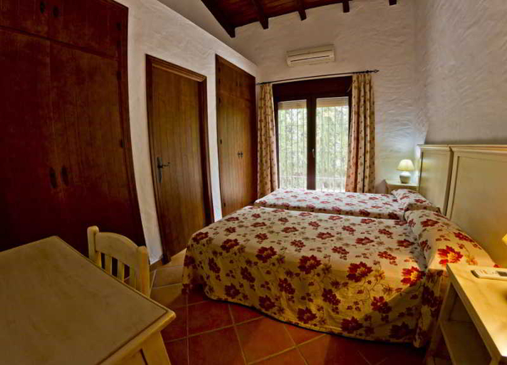 Bedroom 3, Hacienda Roche Viejo, Cádiz