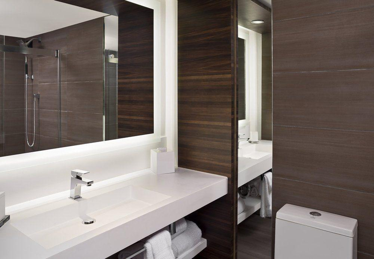 Bathroom 5, North Charleston Marriott, Charleston