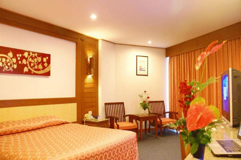 Public Area 5, Royal Twins Palace Hotel, Pattaya