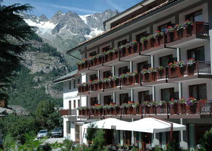 Exterior & Views 3, Hotel Cresta et Duc, Aosta