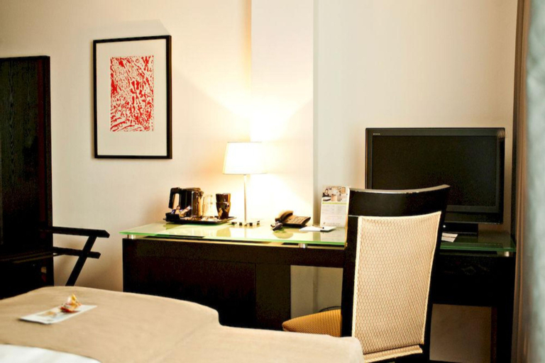 Bedroom 10