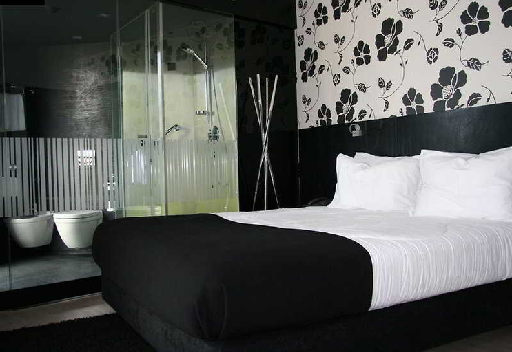 Bedroom 2, Funchal Design, Funchal