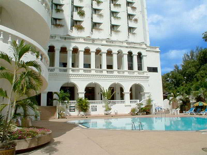 Exterior & Views 2, Grand Sole Hotel, Pattaya