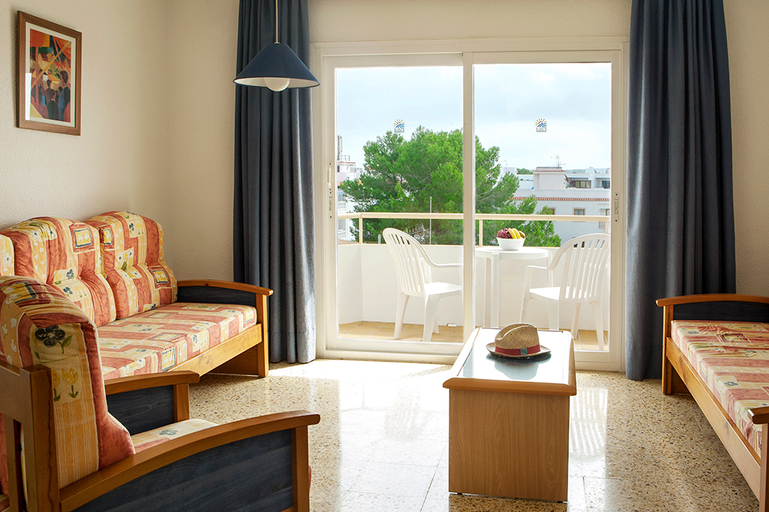 Bedroom 4, Paya Suites, Baleares