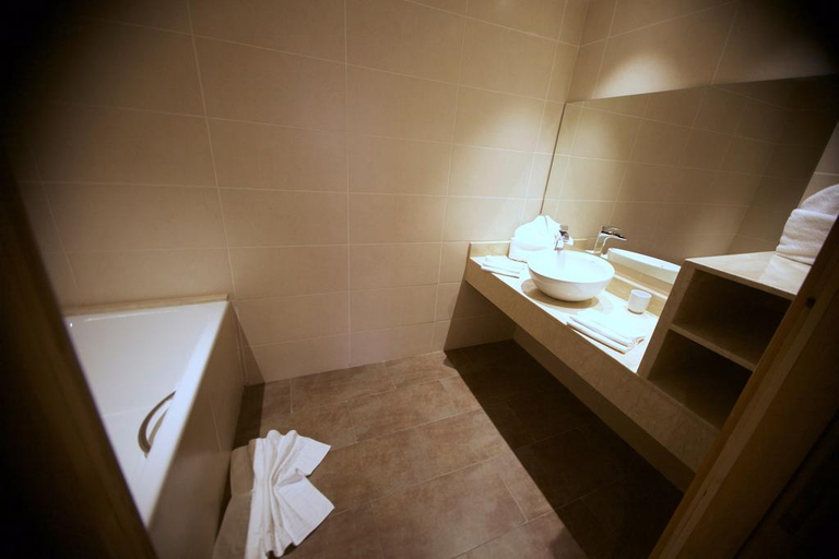 Bathroom 5, Dellarosa Boutique Hotel & Spa, Marrakech