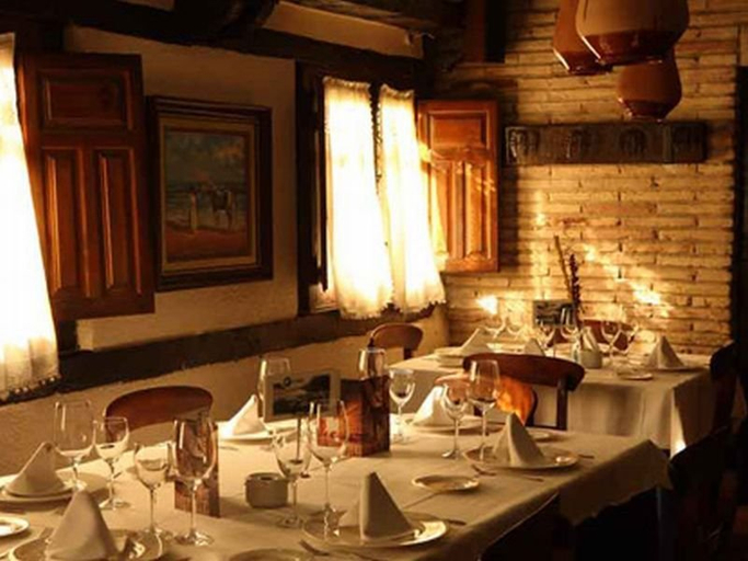 Food & Drinks 5, El Aguila, Zaragoza