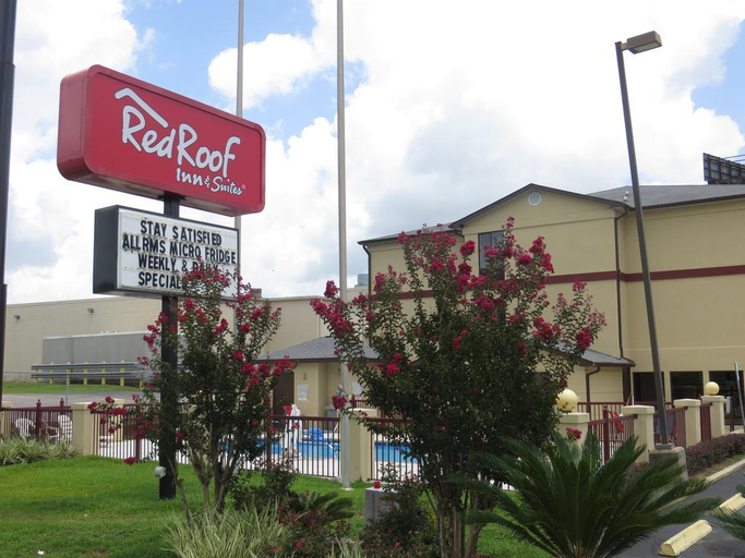Exterior & Views 2, Red Roof Inn & Suites Mobile SW - I-10, Mobile