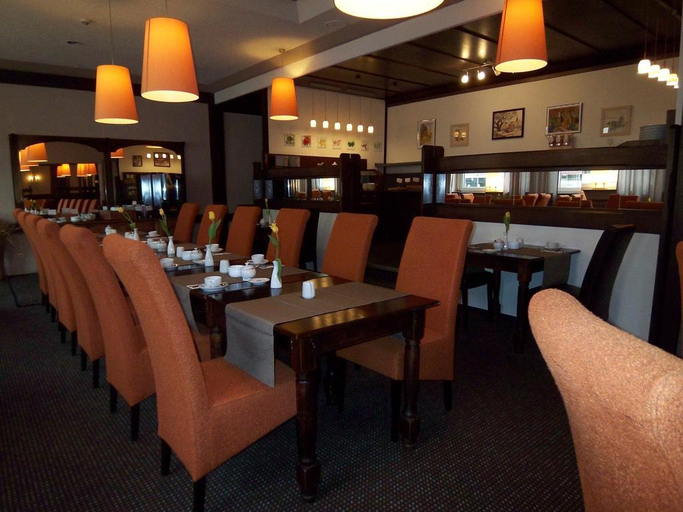 Food & Drinks 4, Best Western Parkhotel Krone, Bergstraße