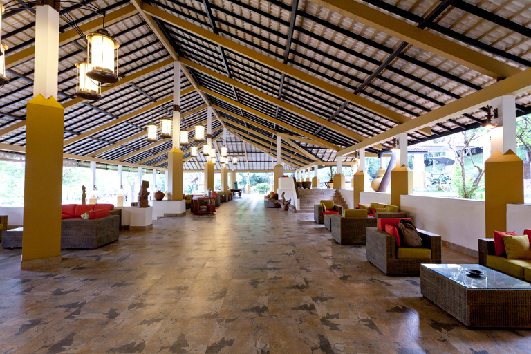 Public Area 4, Amaya Lake Dambulla, Dambulla