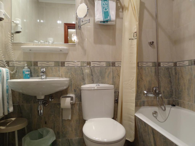 Bathroom 4, Castilla, Asturias