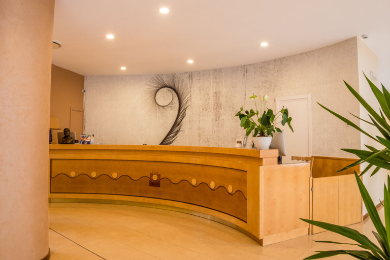Public Area 4, Grand Hotel Moon Valley, Napoli