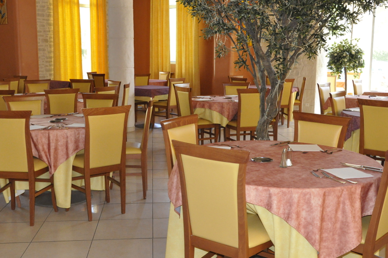 Food & Drinks 4, Notre Dame de Lumieres, Vaucluse