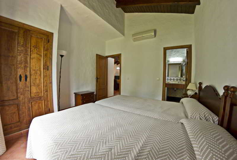 Bedroom 3, Hacienda Roche Viejo, Cádiz
