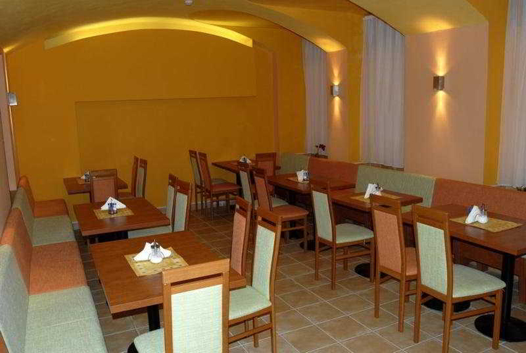Food & Drinks, City Central, Praha 2