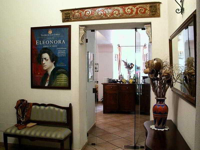 Public Area 2, Hotel Villa Maria, Napoli