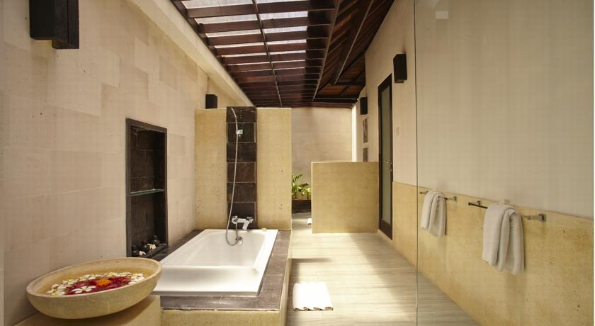 Bathroom 5, Maya Sayang Bali Villa, Badung