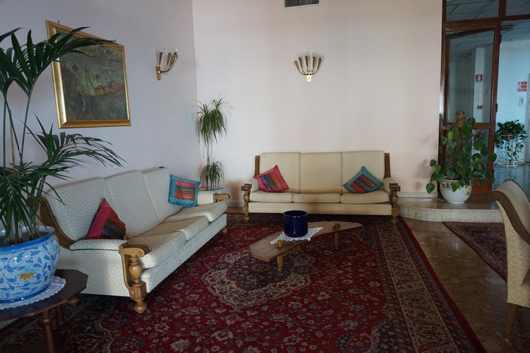 Public Area 4, Hotel Mediterranee, Messina