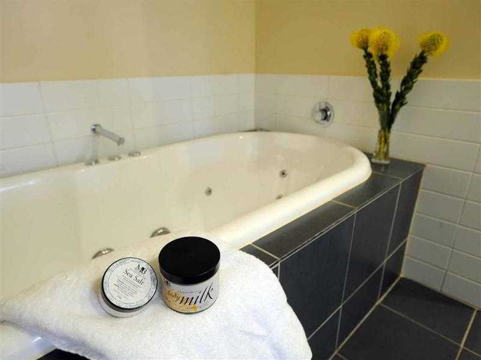 Bathroom 4, The Sebel Launceston, Launceston - Pt B
