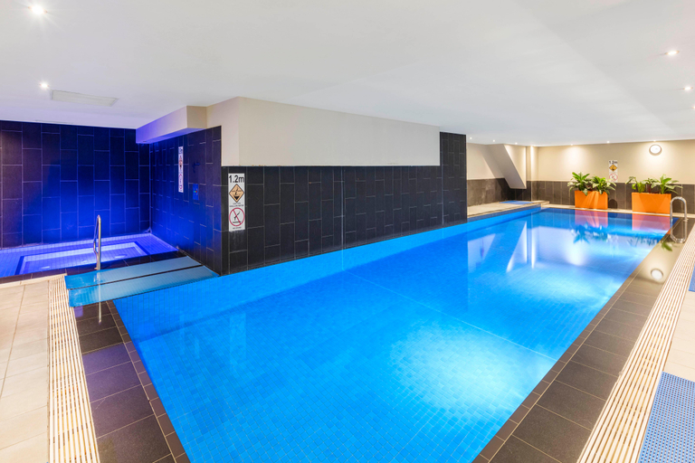 Sport & Beauty 2, Oaks Melbourne on Market Hotel, Melbourne