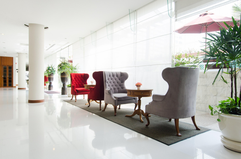 Public Area 4, AT EASE saladaeng by AETAS, Bang Rak