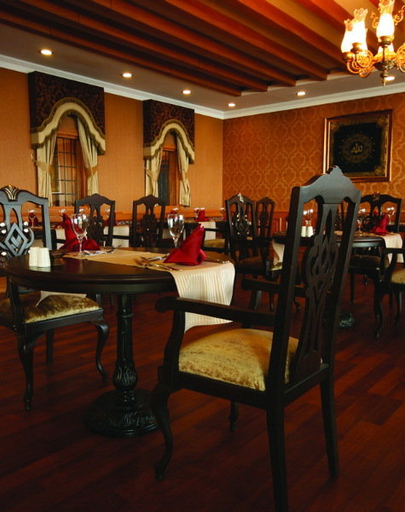 Food & Drinks 5, Utopia World, Alanya