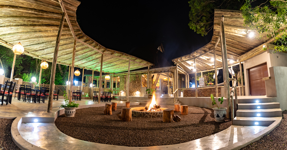 Food & Drinks 5, Gooderson DumaZulu Lodge, Umkhanyakude