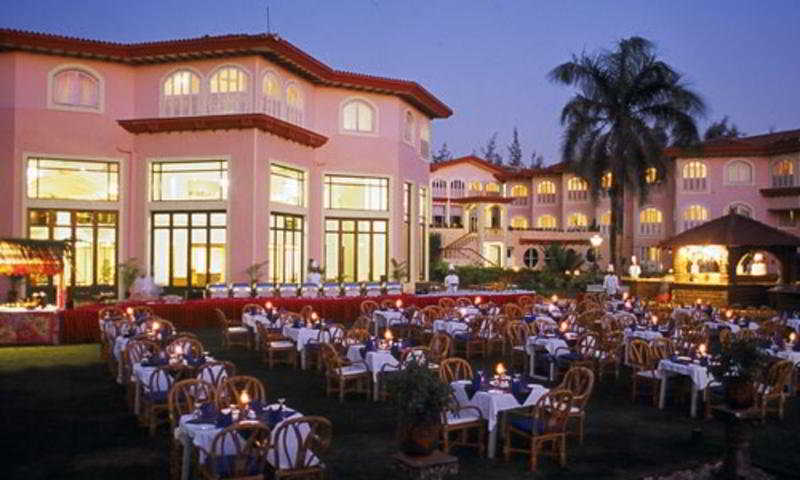 Food & Drinks 5, Kenilworth Beach Resort, South Goa