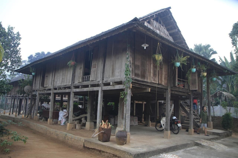 Ban Buoc Homestay - Hostel, Tân Lạc