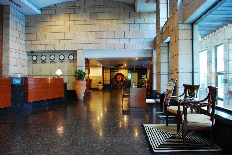 Public Area 5, Hotel City Park, Delhi