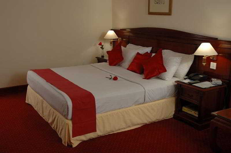 Bedroom 3, York International Hotel, Dubai