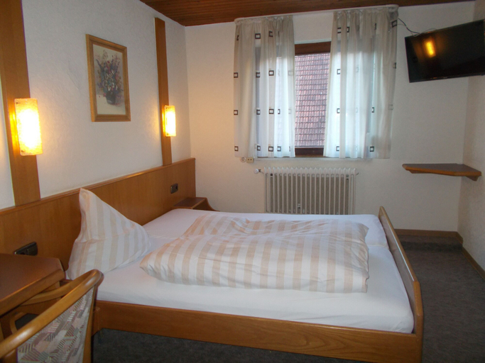 Bedroom 4, Landhotel Pingel, Hochsauerlandkreis