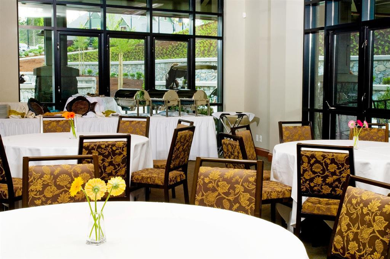 Food & Drinks 5, Westin Bear Mountain Victoria Golf Resort & Spa, Capital