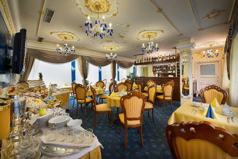 Food & Drinks 5, Hotel General Old Town Prague, Praha 5