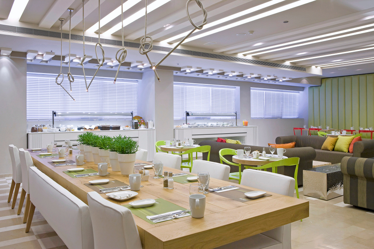 Food & Drinks 3, Sadot an Atlas Boutique Hotel