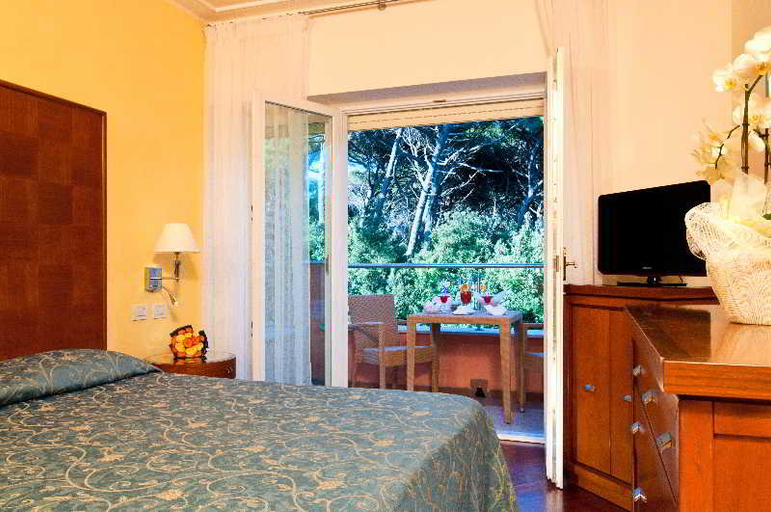 Bedroom, Versilia Palace, Lucca