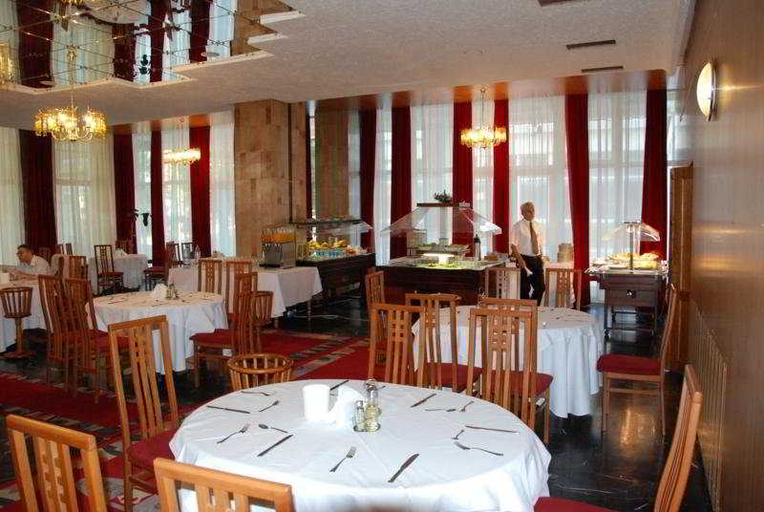 Food & Drinks 5, Hotel Belvedere Cluj Napoca, Cluj-napoca