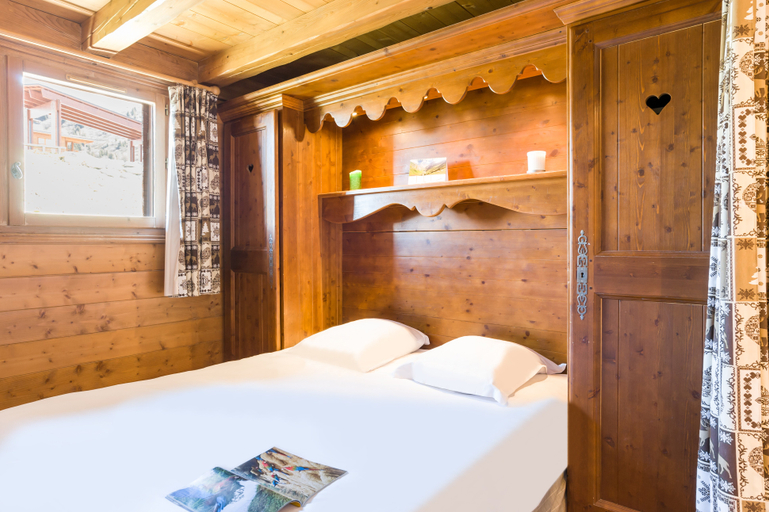 Bedroom 3, Résidence Pierre & Vacances Les Alpages, Savoie