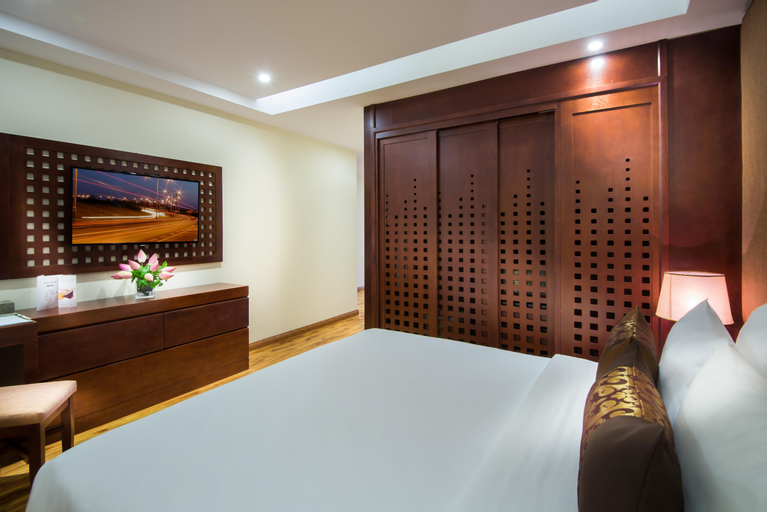Bedroom 8