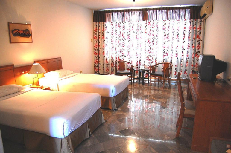 Bedroom 4, Royal Lanna Hotel, Muang Chiang Mai