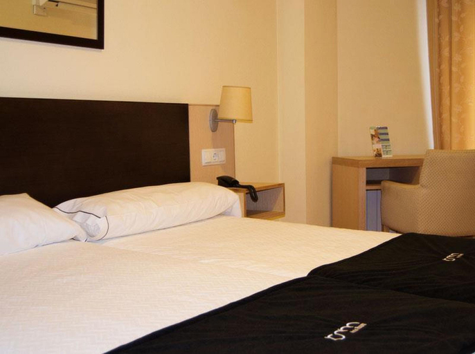 Bedroom 2, Room Hotel, Pontevedra