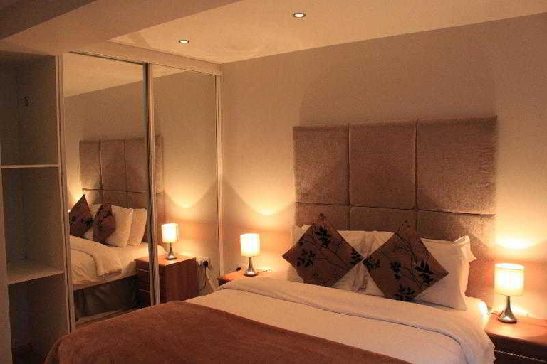 Bedroom 5, Maida Vale Aparthotel, London
