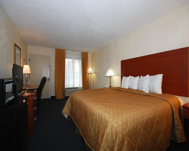 SureStay Hotel by Best Western St. Pete Clearwater, Pinellas