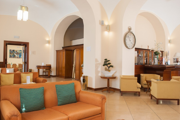 Public Area 3, Le Cheminee Business Hotel, Napoli